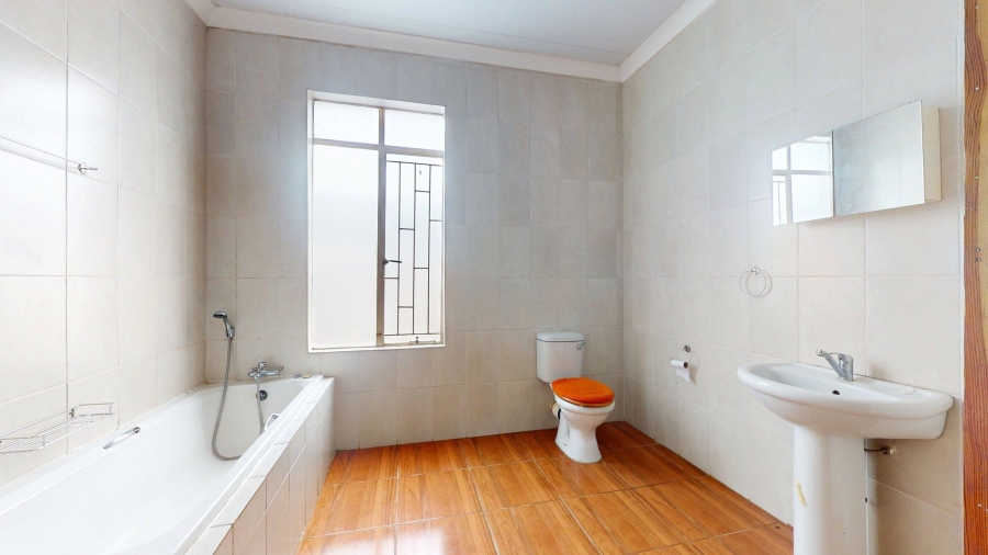 6 Bedroom Property for Sale in Potchefstroom North West